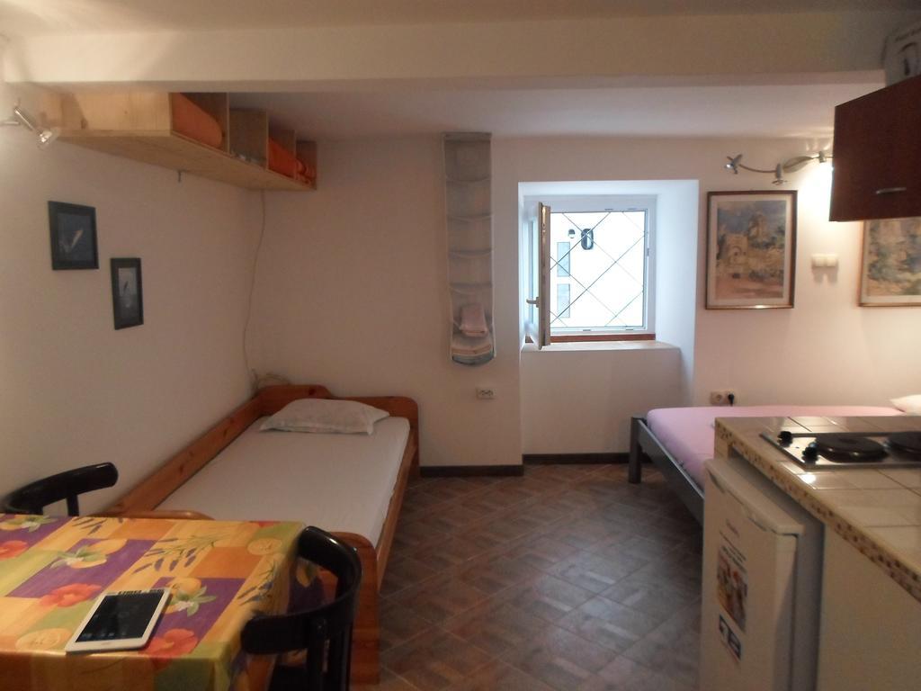 Apartment Ivanka -Krok Baška Buitenkant foto